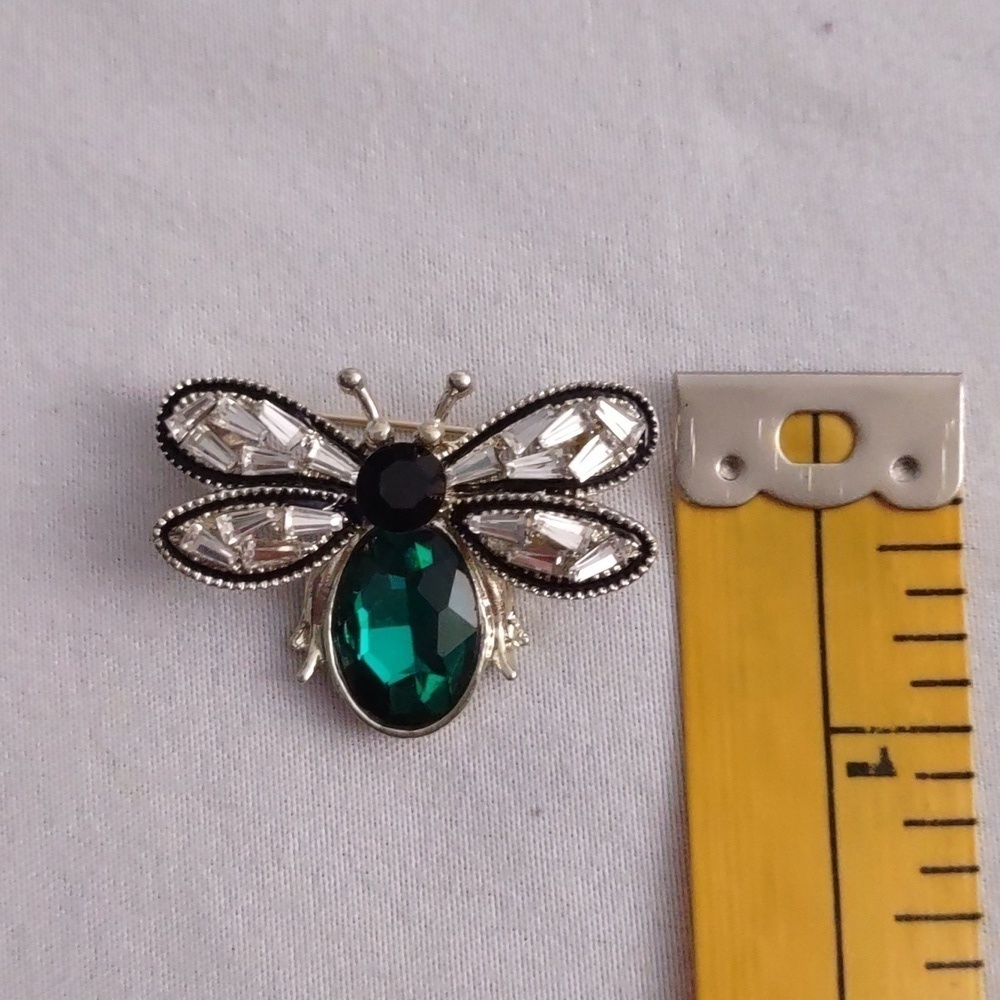 New Vintage Style Insect Brooch - Picture 5 of 10